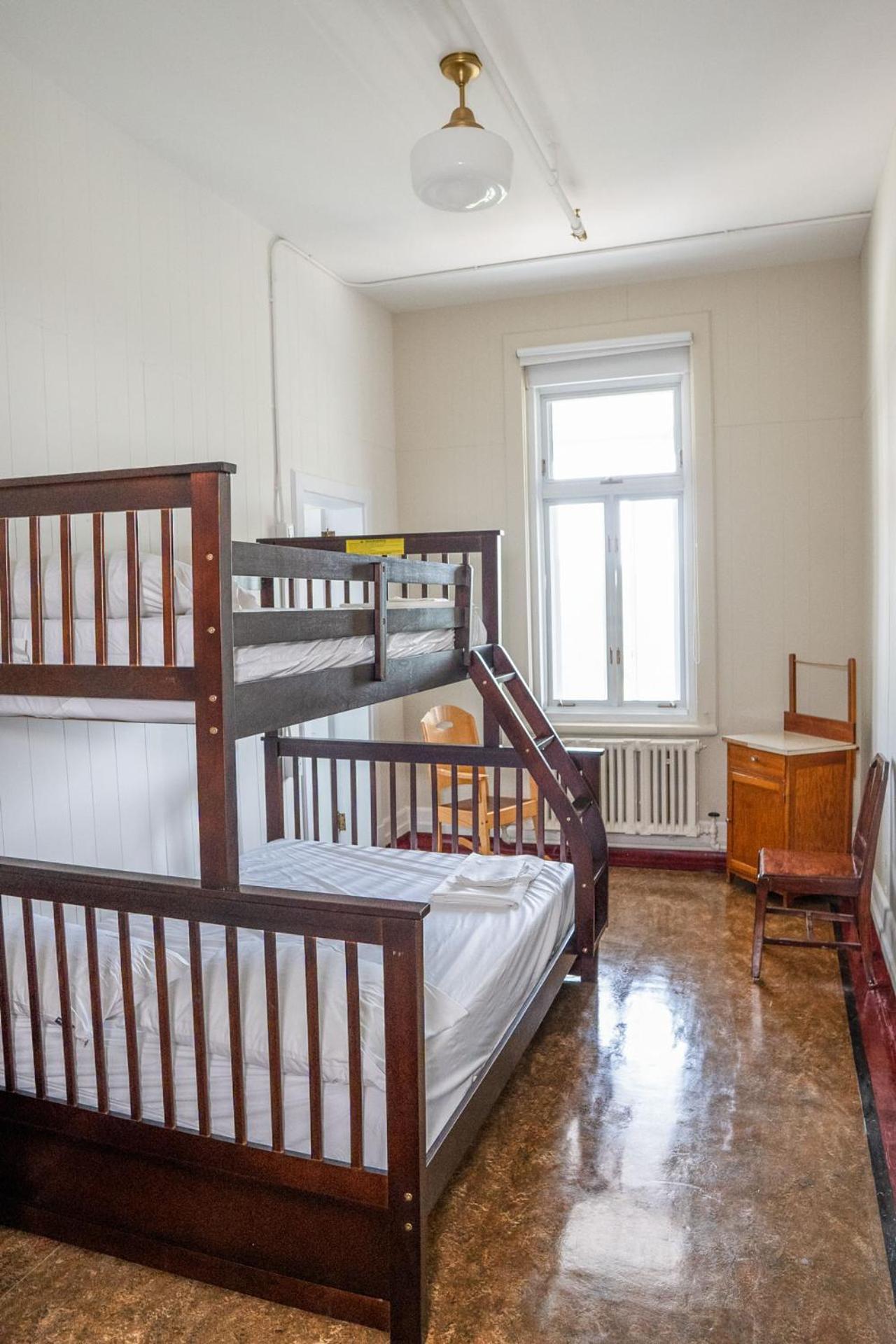 بيه سان بول Auberge De Jeunesse Des Balcons المظهر الخارجي الصورة